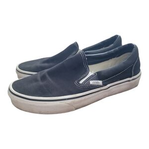 Vans Classic Slip-On Sneakers in Black